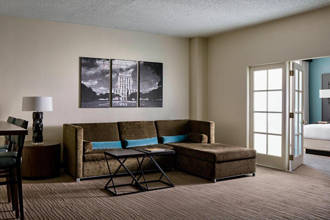 Marriott Westchase Otel